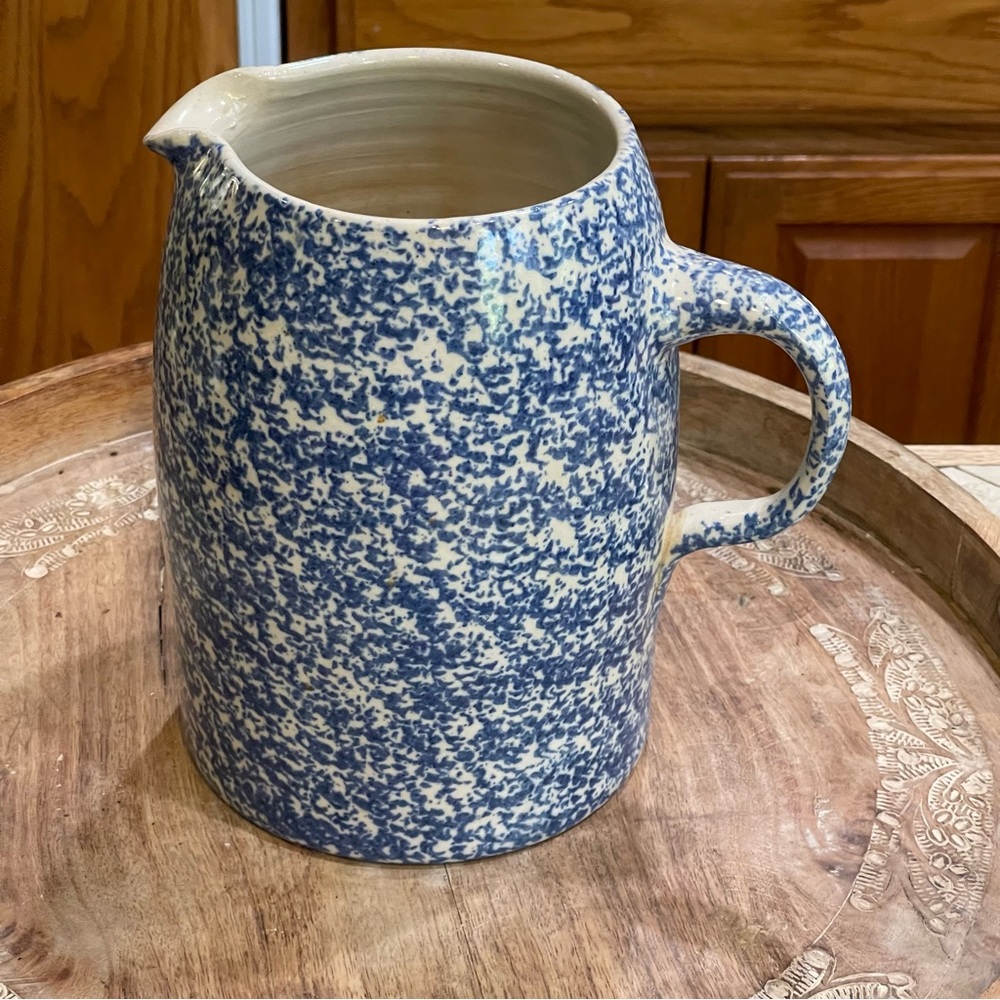 Vintage Pottery Spongeware Large Pitcher EUC 9.5”